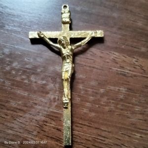 Gold Metal Cross